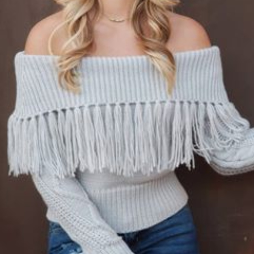 Last One!!! SWEATER OFF SHOULDER - Picture 1 of 3